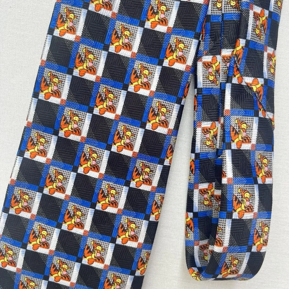 DISNEY WINNIE THE POOH BEAR/TIGGER BLACK/WHITE/YELLOW POLYESTER‎ TIE - NECK TIE